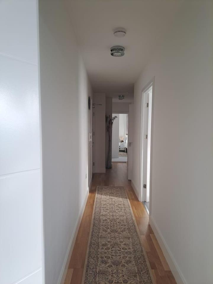 Cozy Double Room With Large En Suite Near Canary Wharf London With Amazing Views In A Shared Apartment ภายนอก รูปภาพ